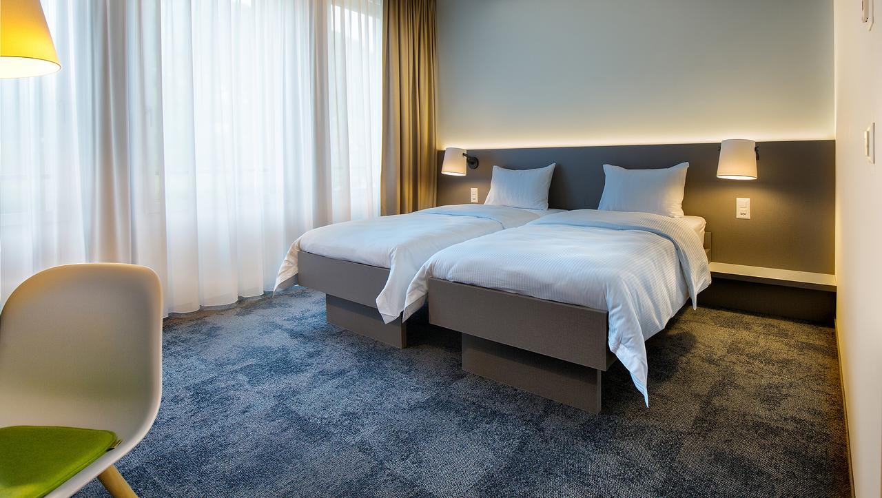 B_Smart Motel Landquart Extérieur photo